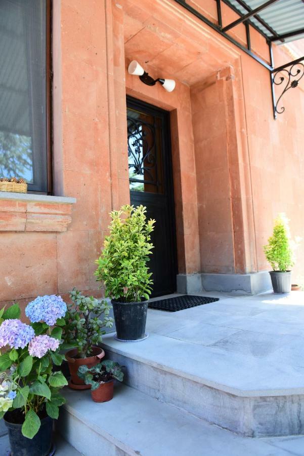 Red House Hatis Katnakhpyur Exterior foto